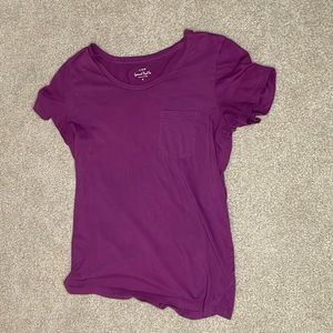 comfy, purple tee. short sleeve